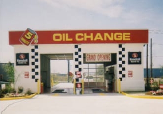 Oil change bays in 1984